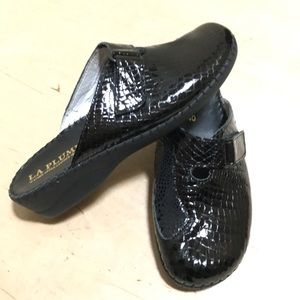 LA PLUME Mules Leather Black Size 40